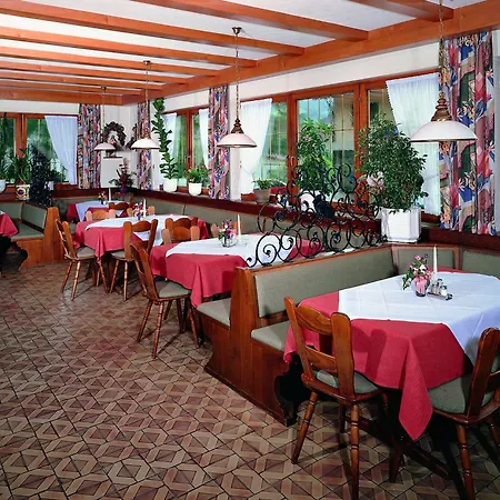 Szálloda Gasthof-hotel Rebstock