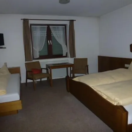 Szálloda Gasthof-hotel Rebstock Winden im Elztal