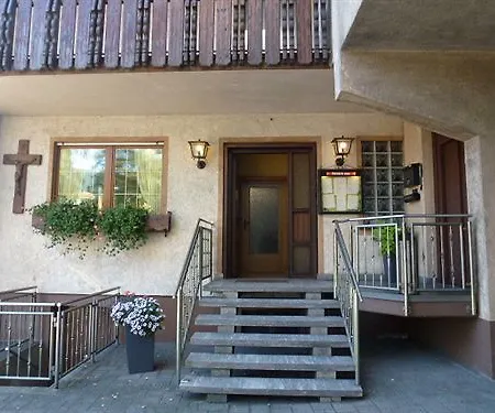 Hotel Gasthof-hotel Rebstock 3*