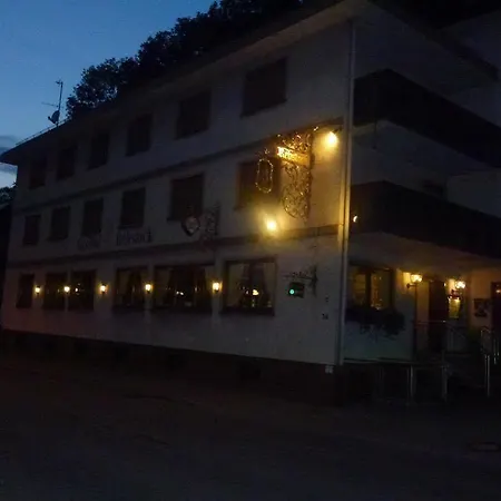 Gasthof-hotel Rebstock Szálloda Winden im Elztal