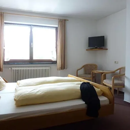 Gasthof-hotel Rebstock Winden im Elztal